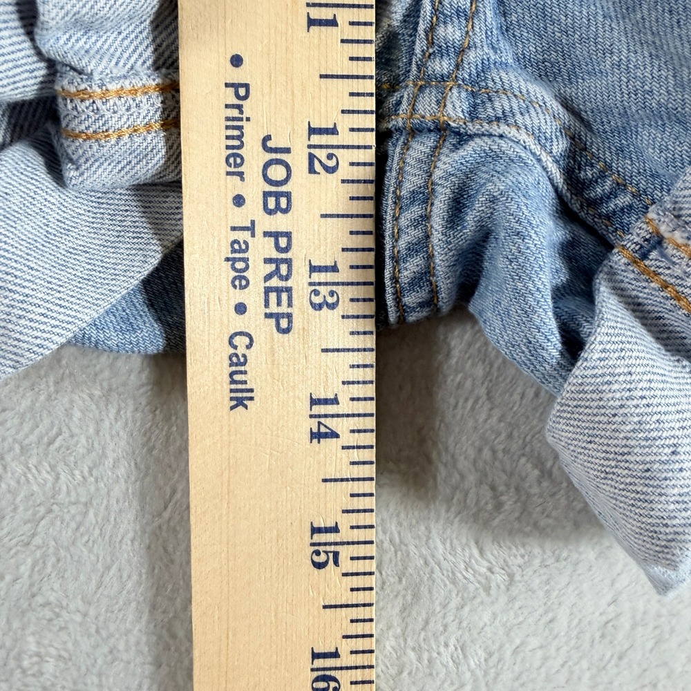 H&M HM Ultra High Waist Mom Shorts Light Blue Distressed Denim Cuffed Size 8 - Picture 4 of 9